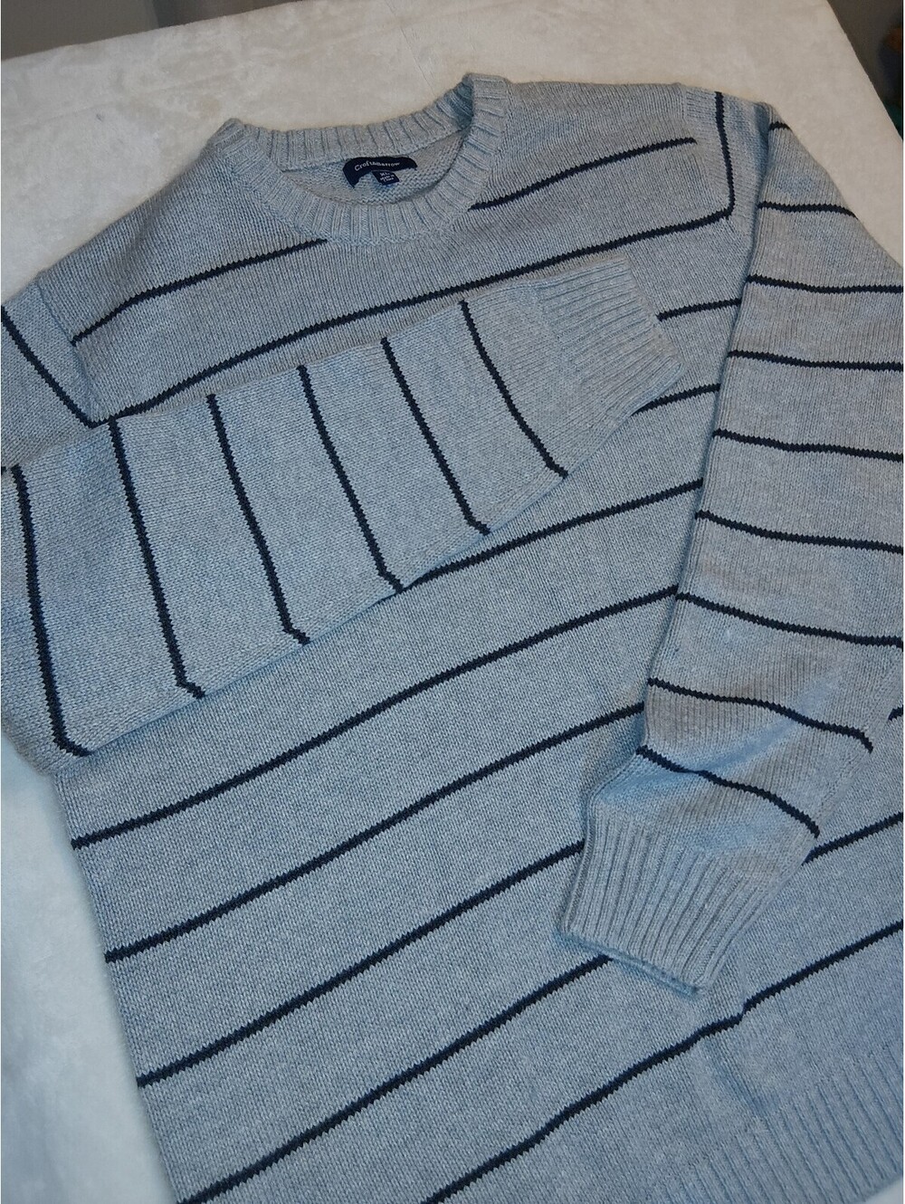 Croft & Barrow Mens XL Gray Striped Pullover Sweater.  0100